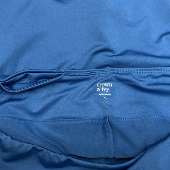 Crown & Ivy Blue Scalloped Skort - Picture 3 of 3